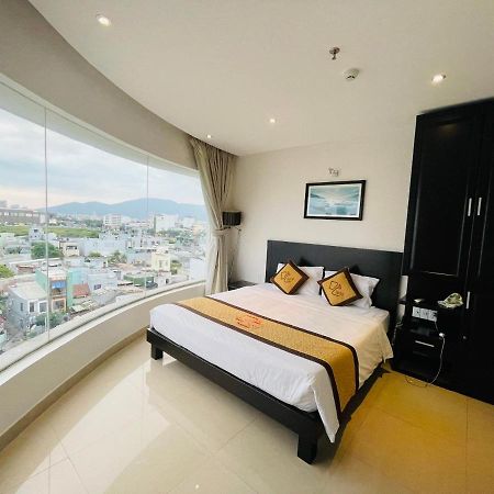 D&C Hotel Da Nang Exteriör bild