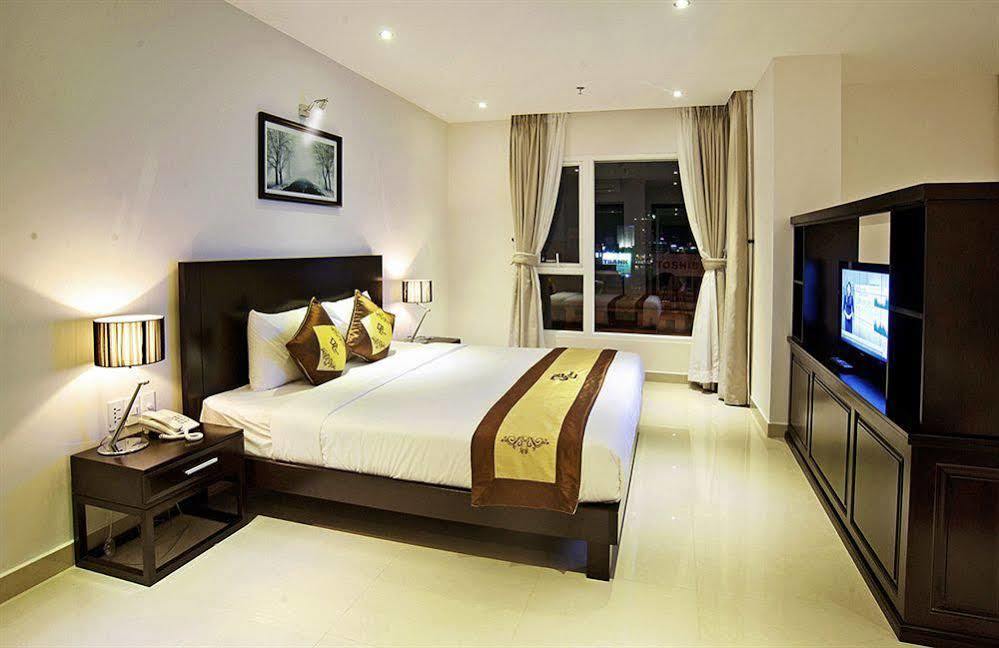 D&C Hotel Da Nang Exteriör bild