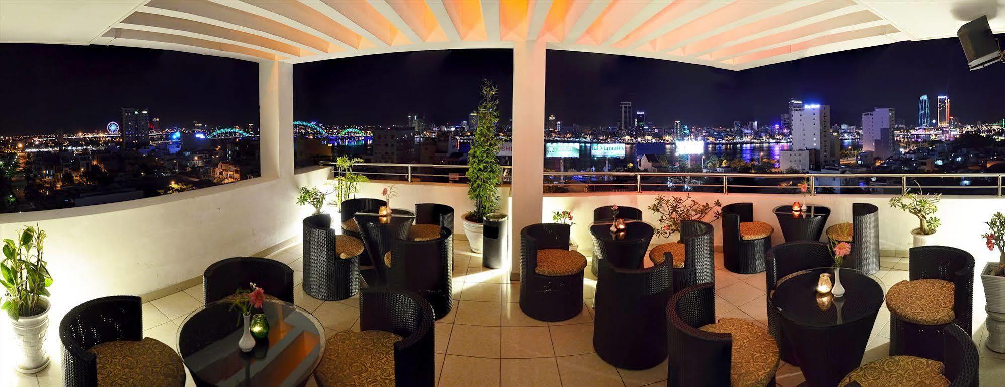 D&C Hotel Da Nang Exteriör bild